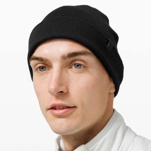 NWT {Lululemon} Alpine Air Beanie - Black